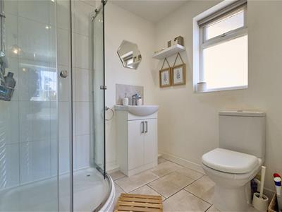 Ensuite Shower Room
